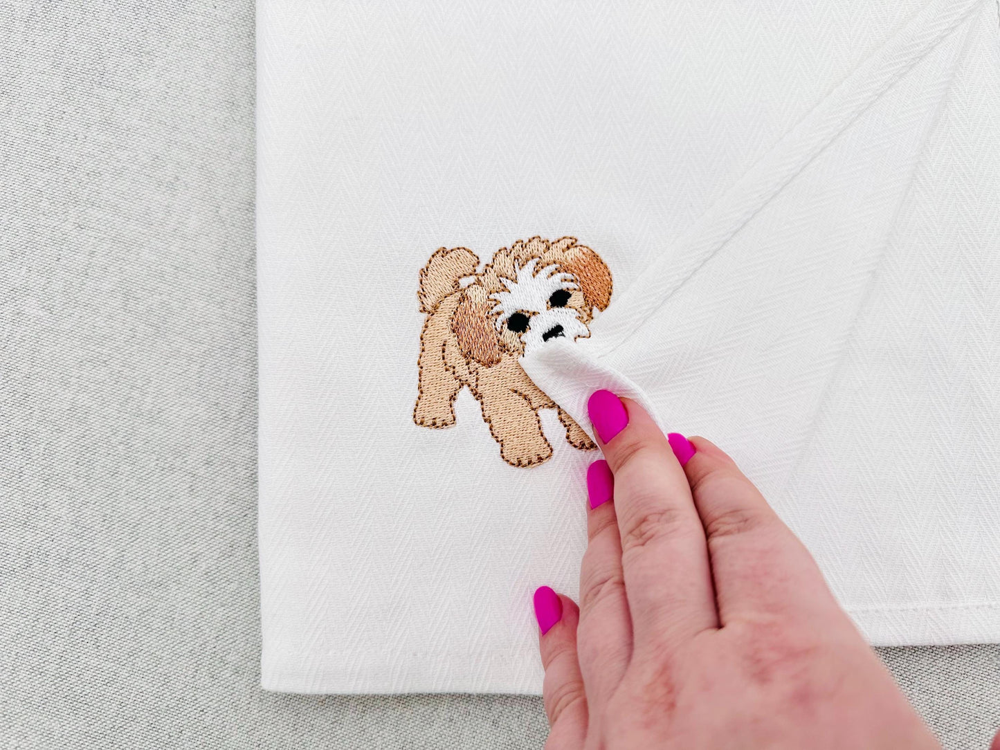 Playing Peekaboo Puppy Dog Mama kitchen dish towel pet animal Thief kids machine embroidery designs ITH