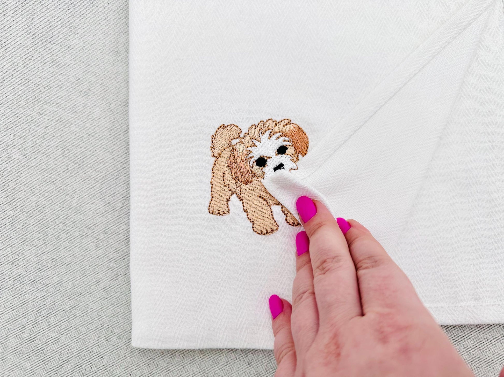 Playing Peekaboo Puppy Dog Mama kitchen dish towel pet animal Thief kids machine embroidery designs ITH