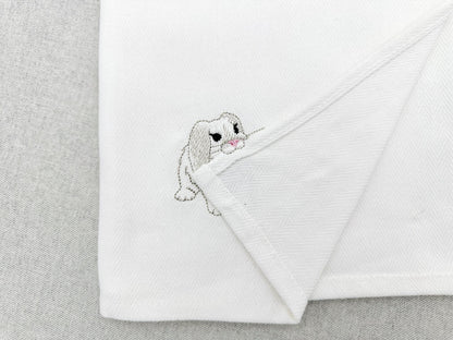 Playing Floppy Ears Bunny Lop Rabbit animal Thief machine embroidery designs ITH