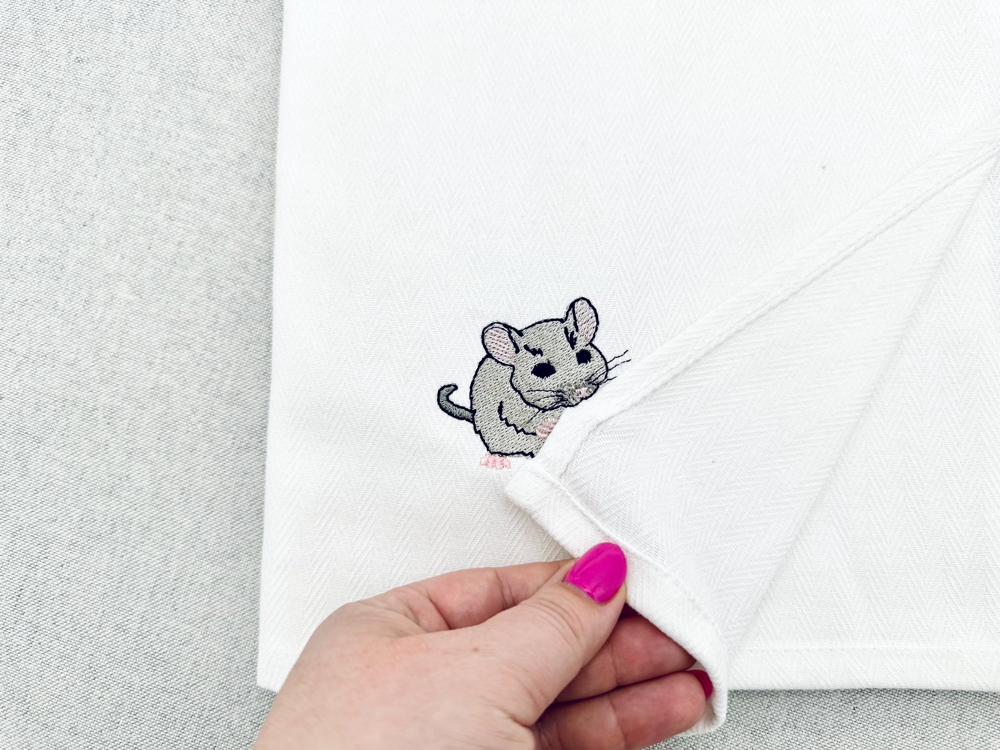 Playing Little Baby Mouse Pup Animal Thief kitchen dish towel kids funny machine embroidery designs ITH