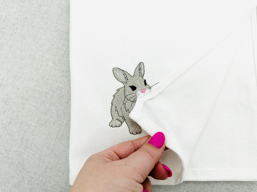 Playing Baby Bunny Rabbit kitchen dish towel animal Thief kids machine embroidery designs ITH