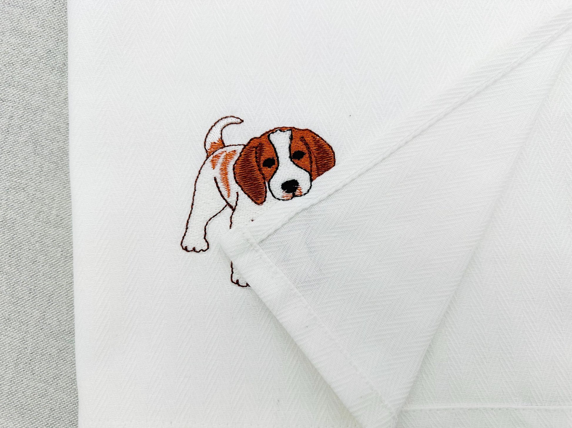 Playing Brittany Spaniel Puppy Dog Mama kitchen dish towel pet animal kids machine embroidery designs ITH