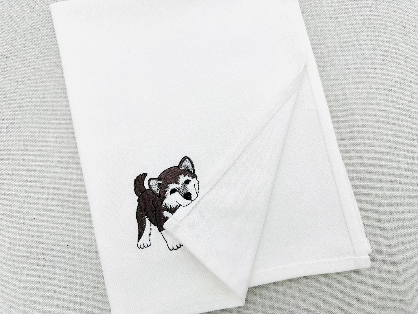 Playing German Malamute Puppy Dog Mama kitchen dish towel machine embroidery designs ITH