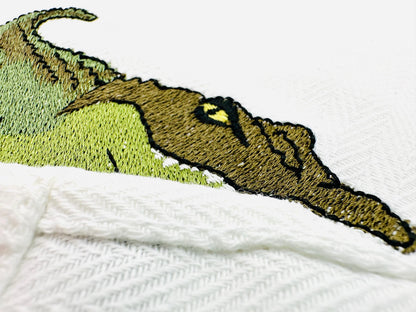 Cheeky Alligator Animal Thief