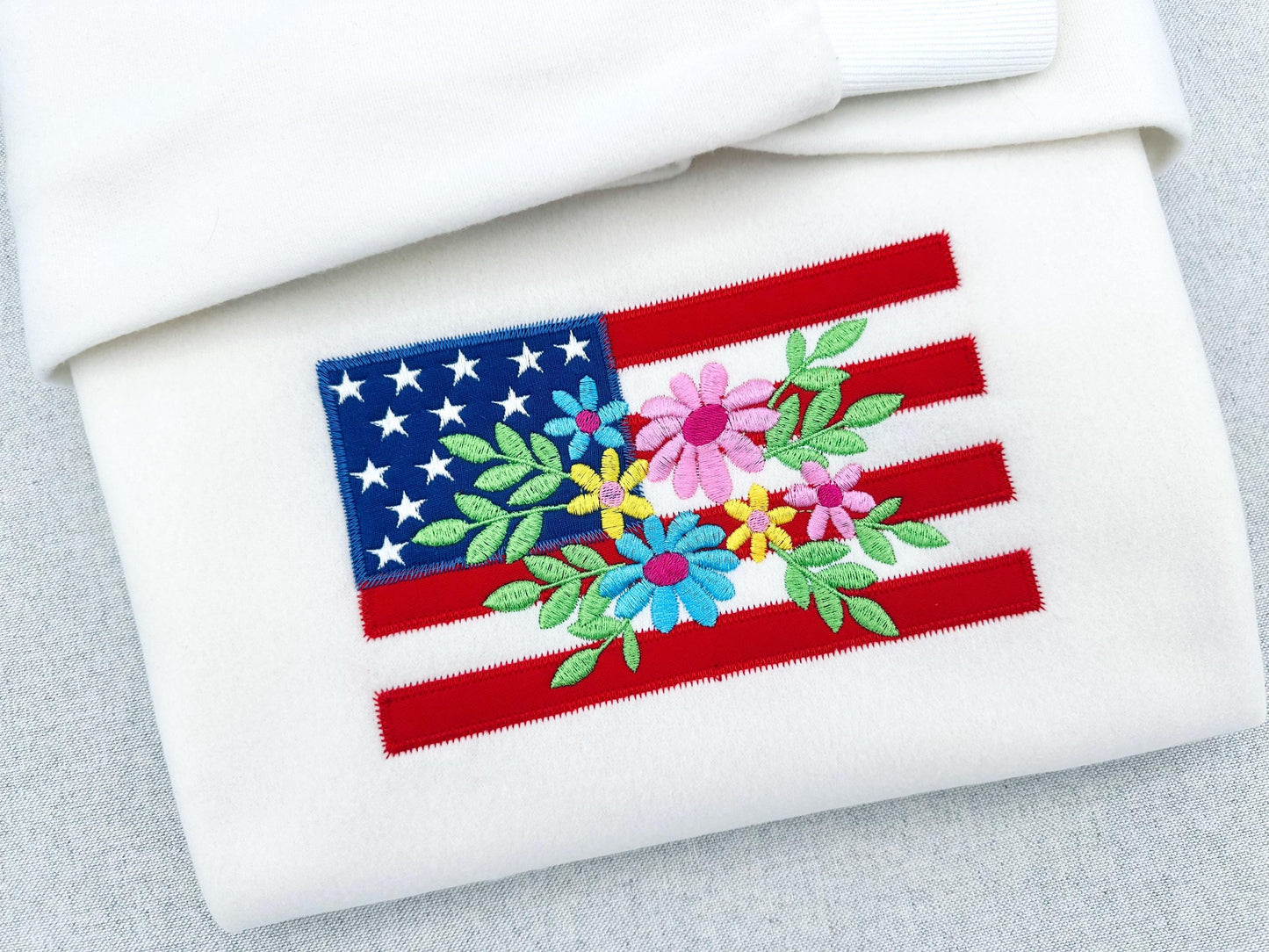 Floral Summer USA Flag Applique zigzag outline and light stitch machine embroidery design patriotic sweet home 4th of July