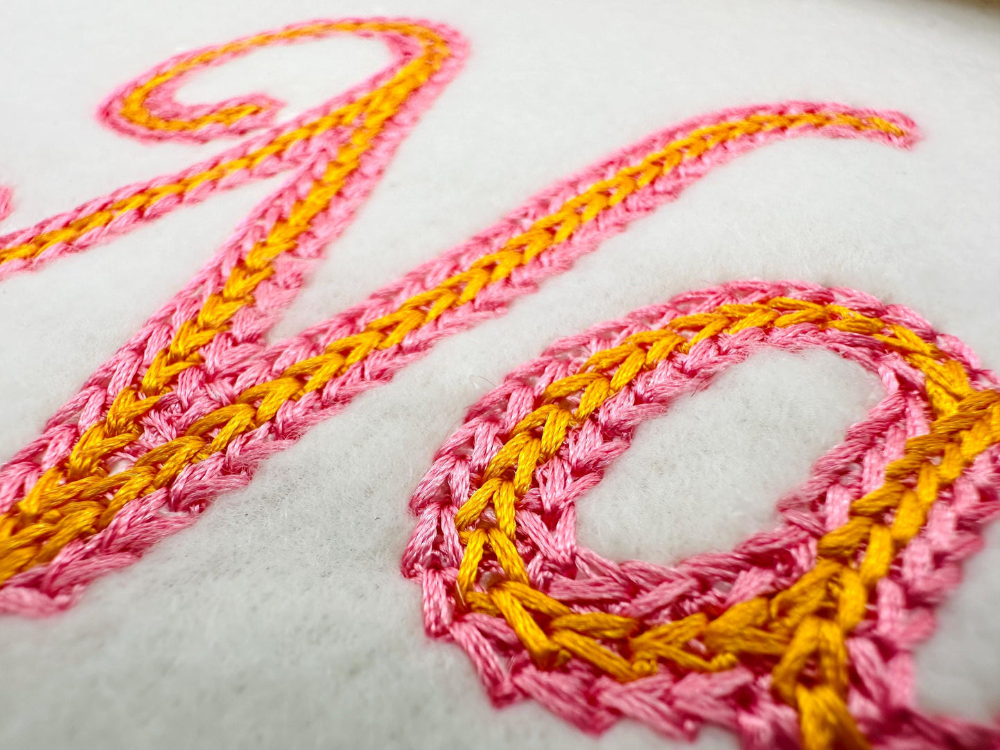 Double Chain Font Spun