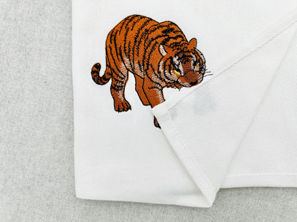 Tiger stealing kitchen dish towel wild cat animal thief machine embroidery designs ITH