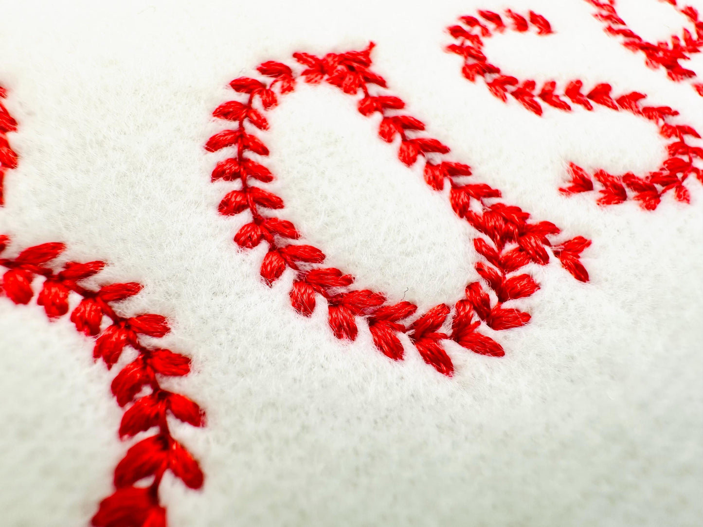 Baseball stitch Font Sunspun