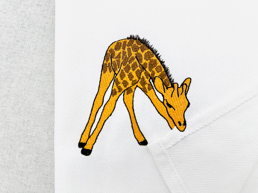 Playing Baby Giraffe stealing kitchen dish towel wild animal thief machine embroidery designs ITH