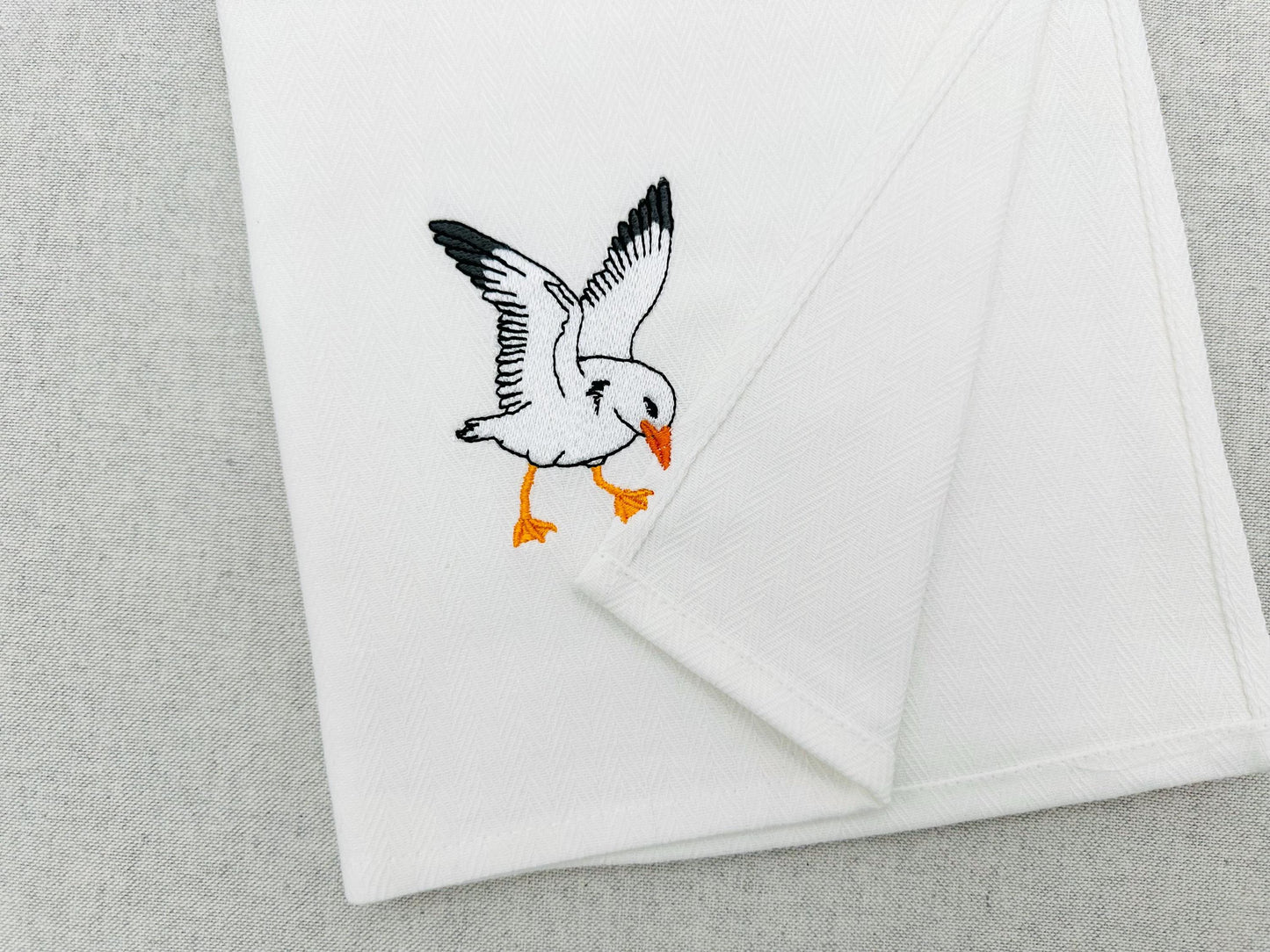 Naughty Flying Seagull Gull beach bird kitchen dish towel wild bird thief machine embroidery designs ITH