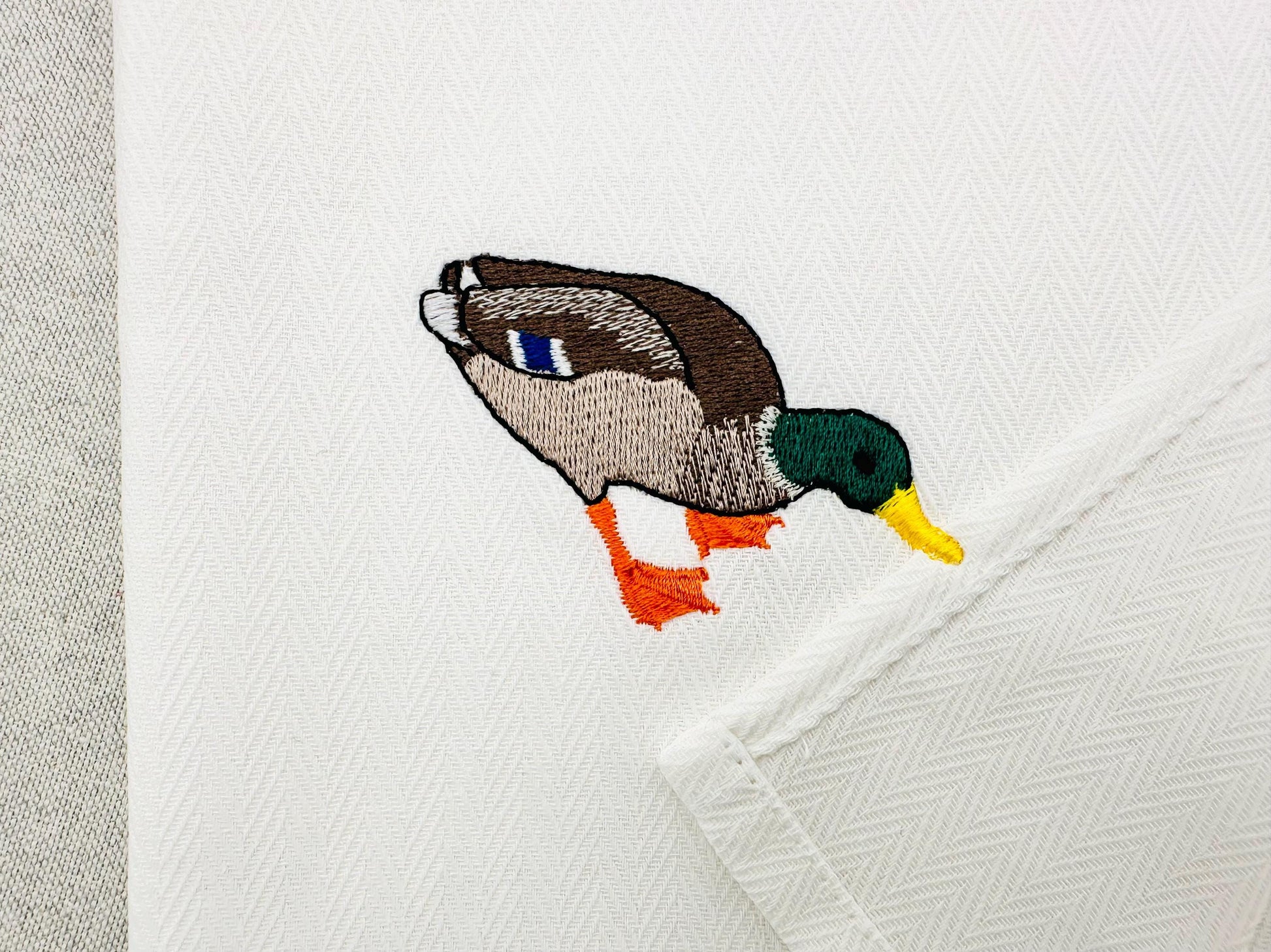 Naughty Mallard wild Duck stealing kitchen dish towel machine embroidery designs ITH