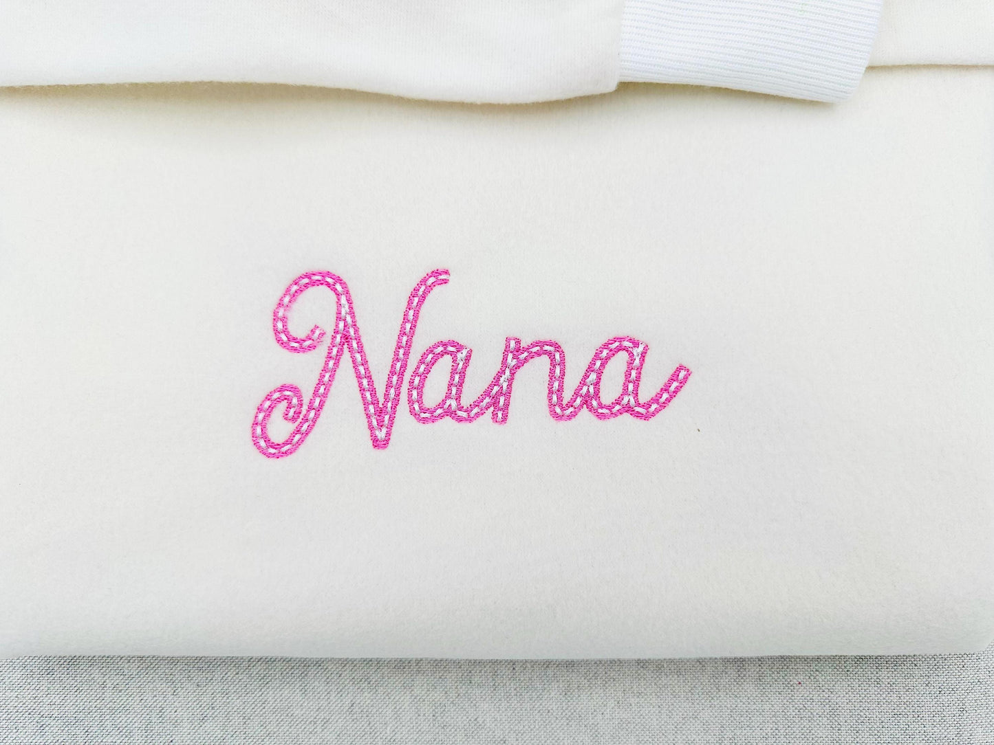 Handwritten script Font Velvet