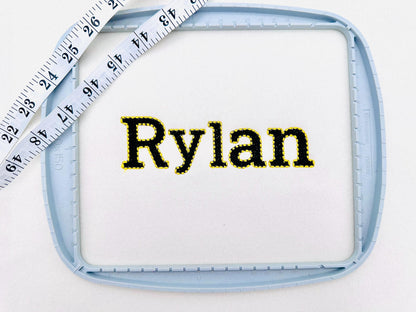 Fill stitch Font Roland