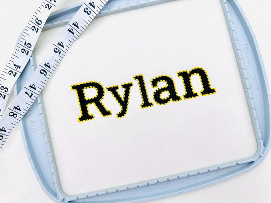 Fill stitch Font Roland