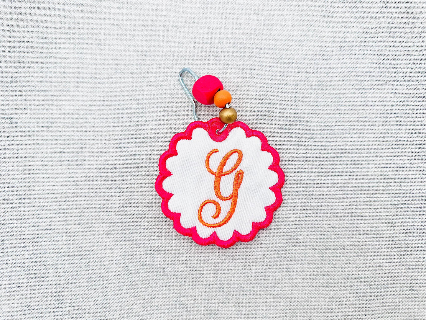 Scalloped Circle Bag Tag Charm