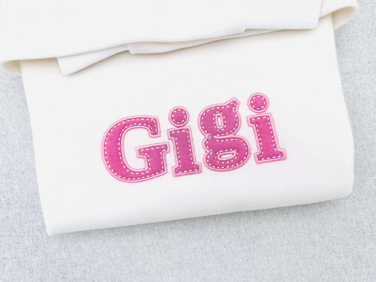 Applique Font Tilda
