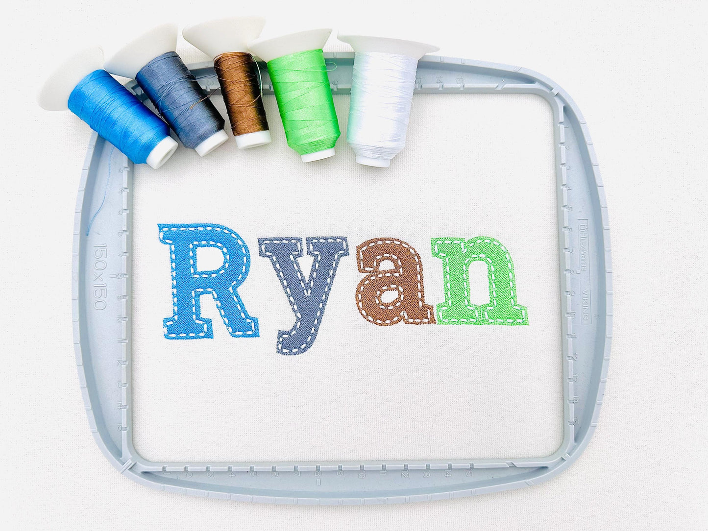 Fill stitch Font Rowan