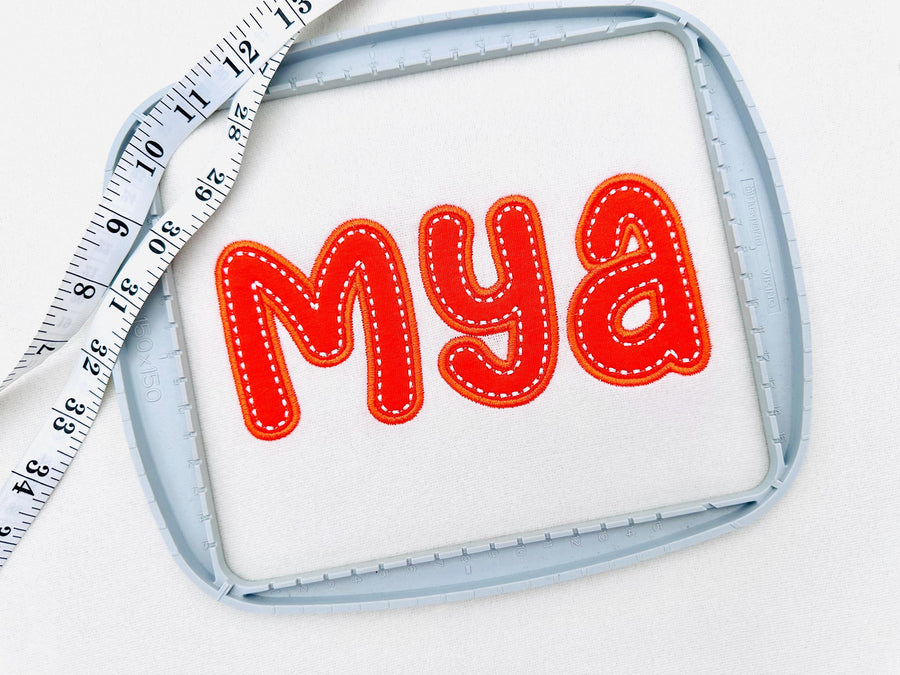 Applique Font Molly