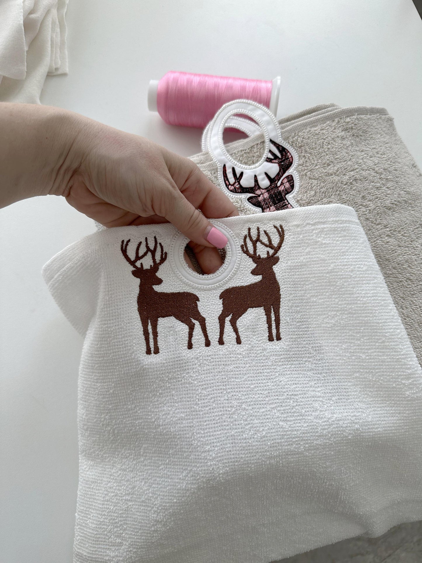 Buck Deer Towel hanging hole in the hoop embossed Towel topper wild animal machine embroidery designs ITH