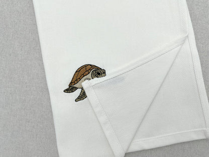 Playing Sea Turtle Thief