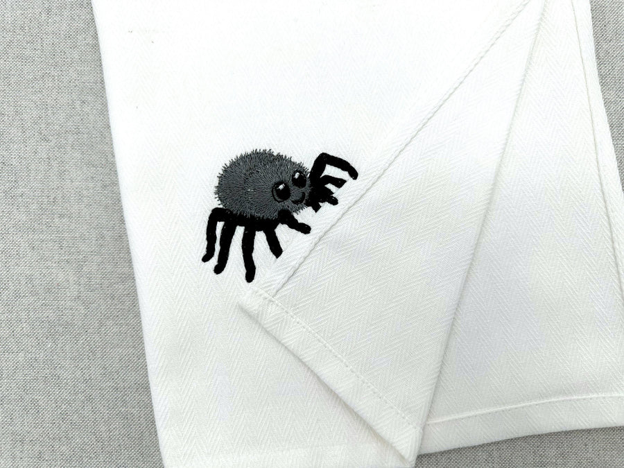 Cute Spider stealing kitchen dish towel Halloween insect animal thief kids machine embroidery designs ITH