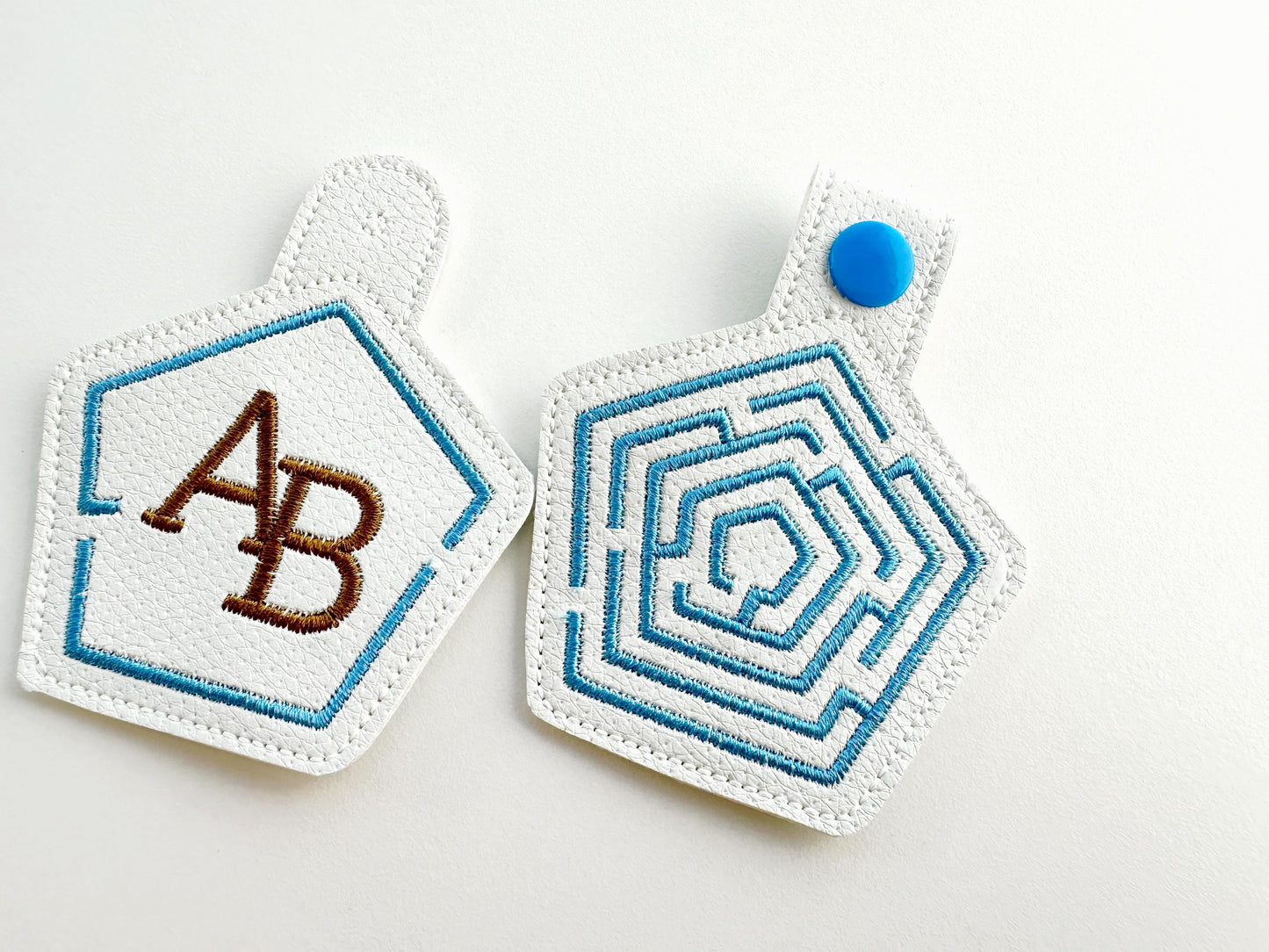 Pentagon Labyrinth Keychain
