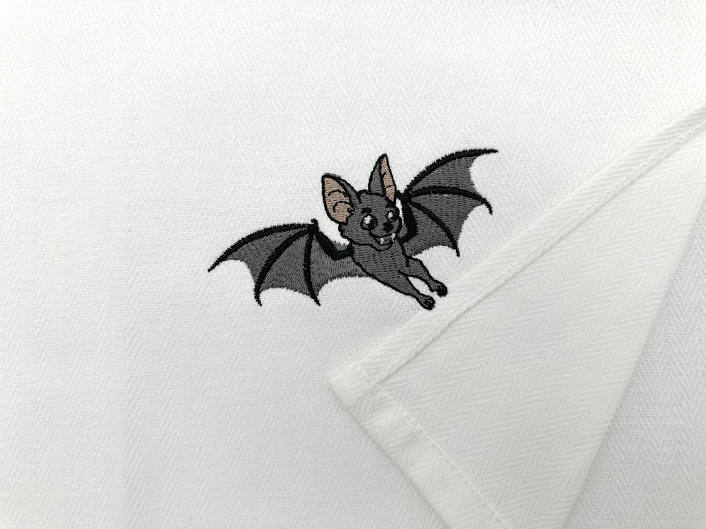 Spooky Night Bat Halloween Thief – machine embroidery design by Artapli, photo 3