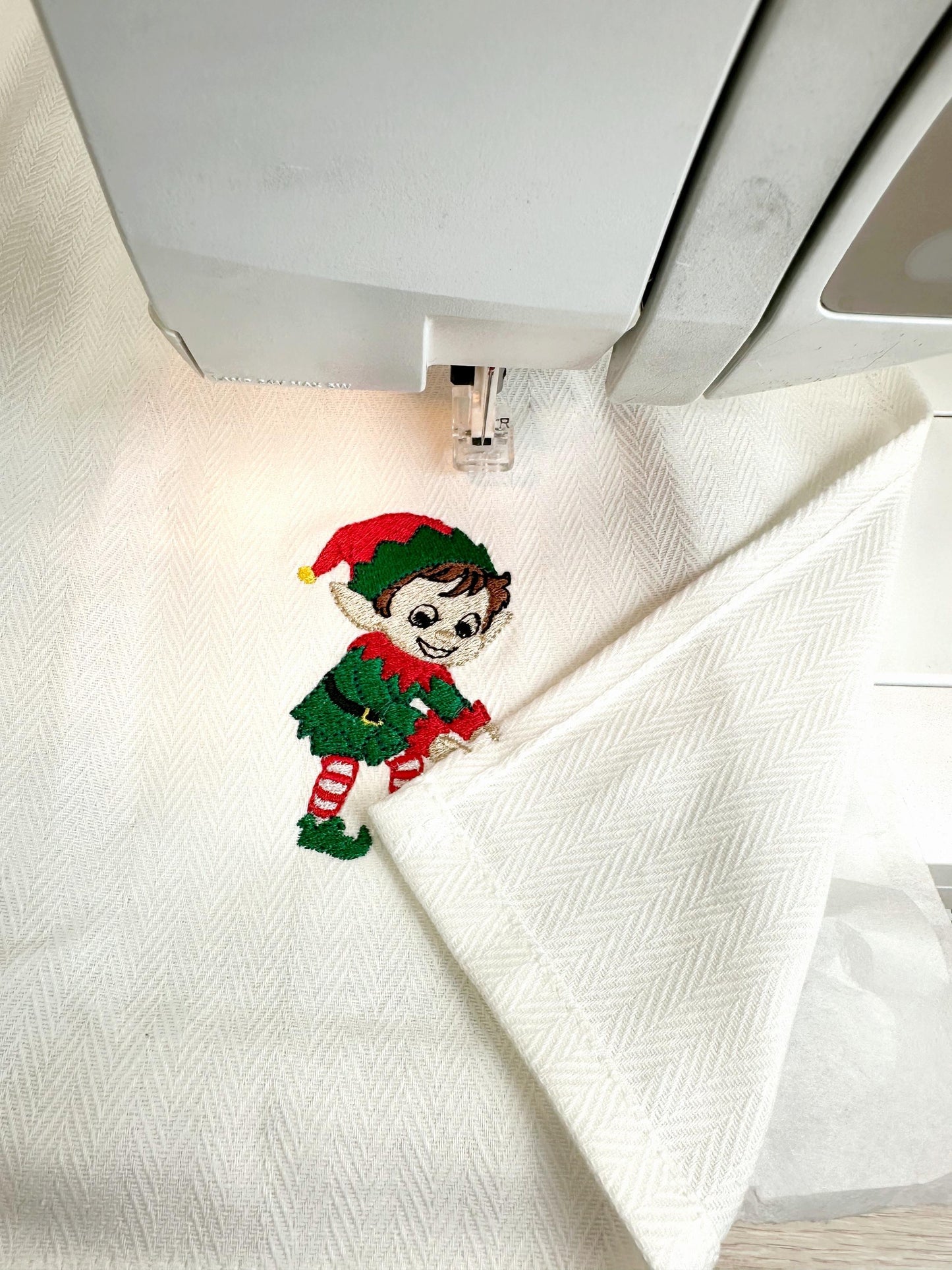 Cute Playing Elf ITH
