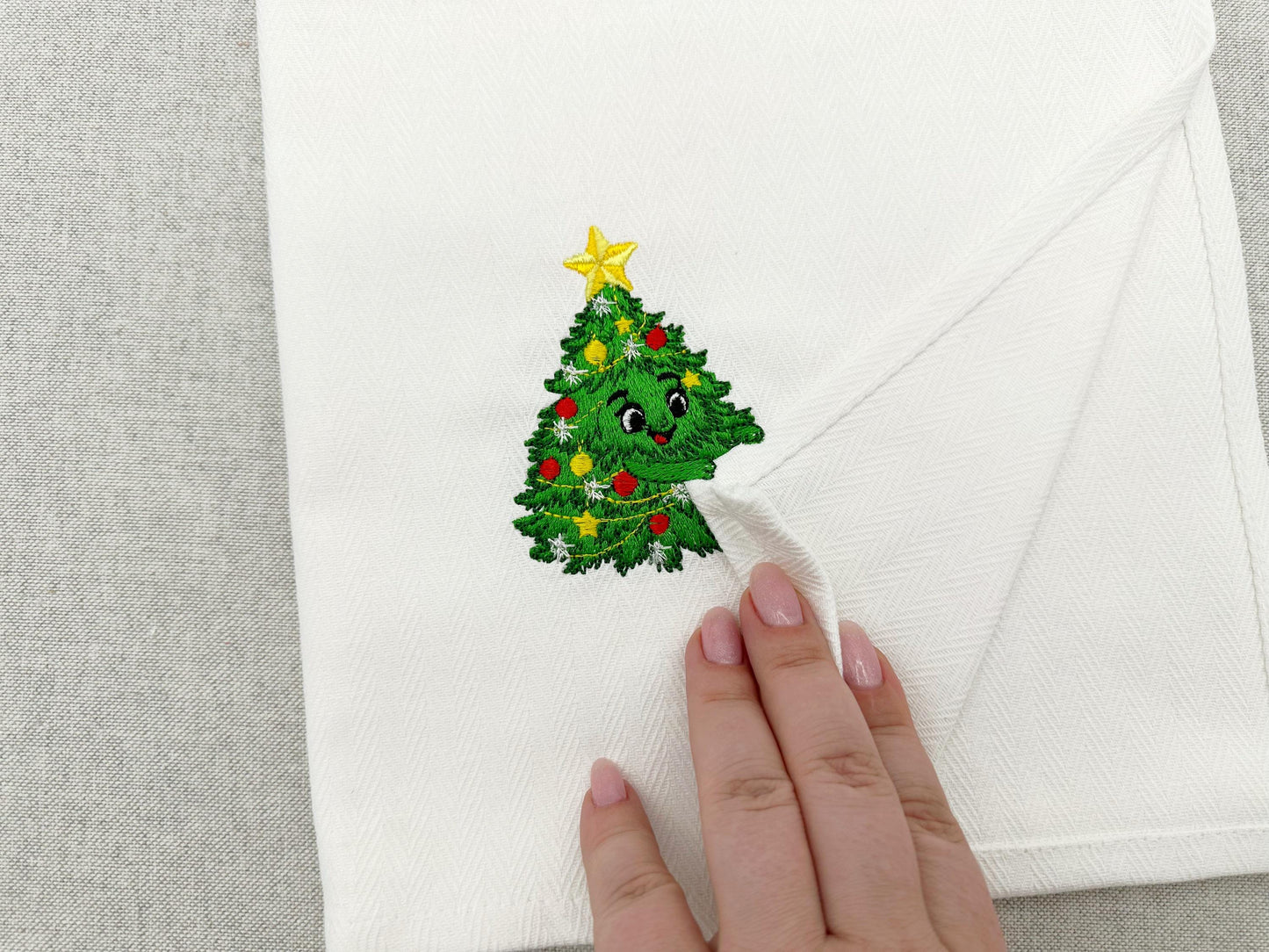 Lovely Christmas Tree Thief