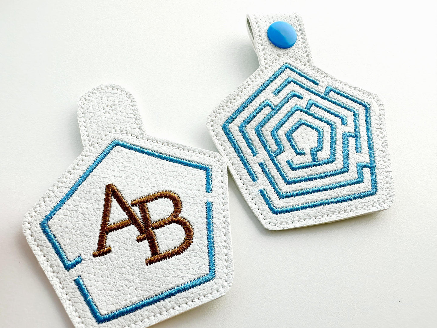 Pentagon Labyrinth Keychain