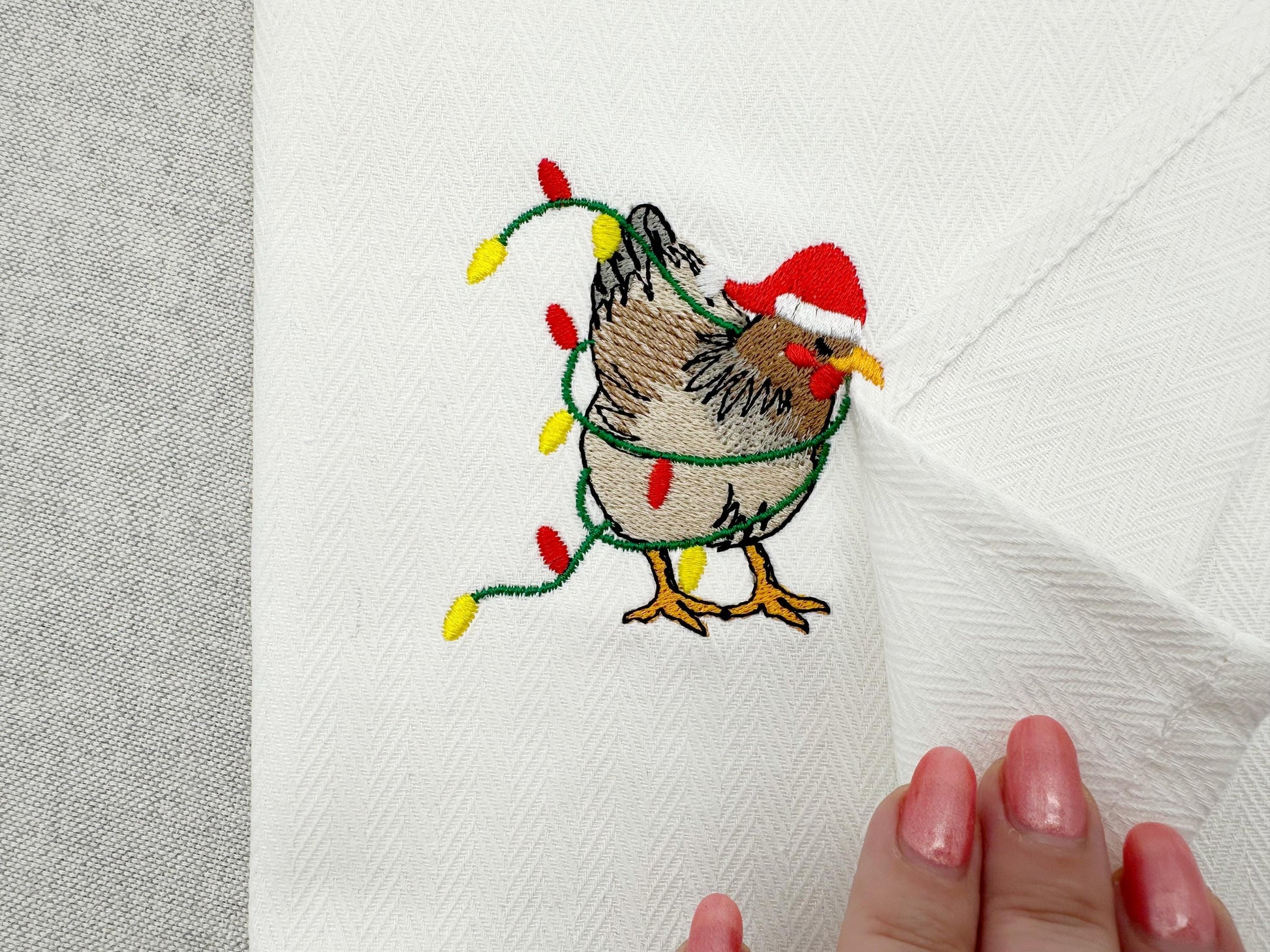 Cute Playing Chicken with Christmas lights animal Thief kitchen dish towel Farm bird machine embroidery designs ITH in the hoop
