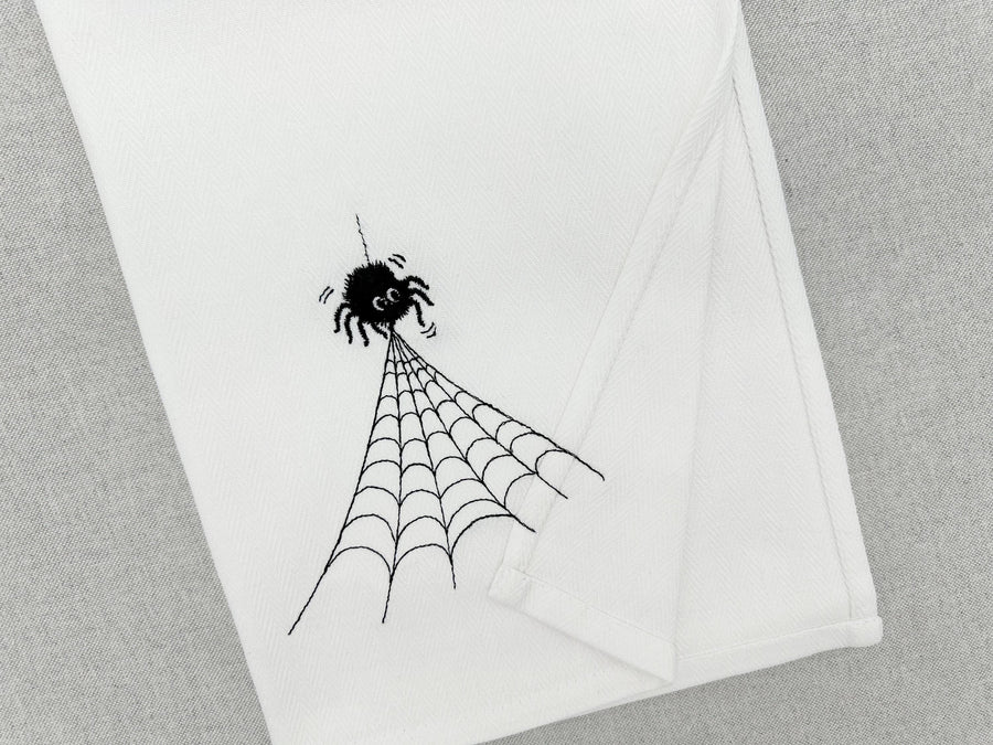 Little Spider stealing kitchen dish towel Halloween spiderweb animal thief machine embroidery designs ITH