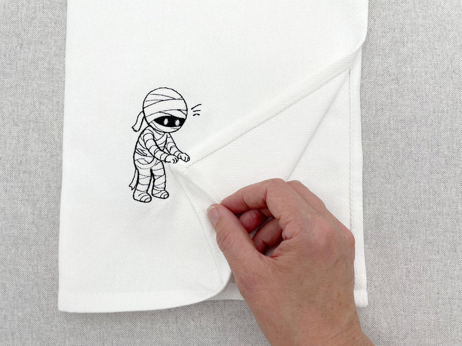 Little Playing Mummy boy stealing kitchen dish towel Halloween thief machine embroidery designs ITH