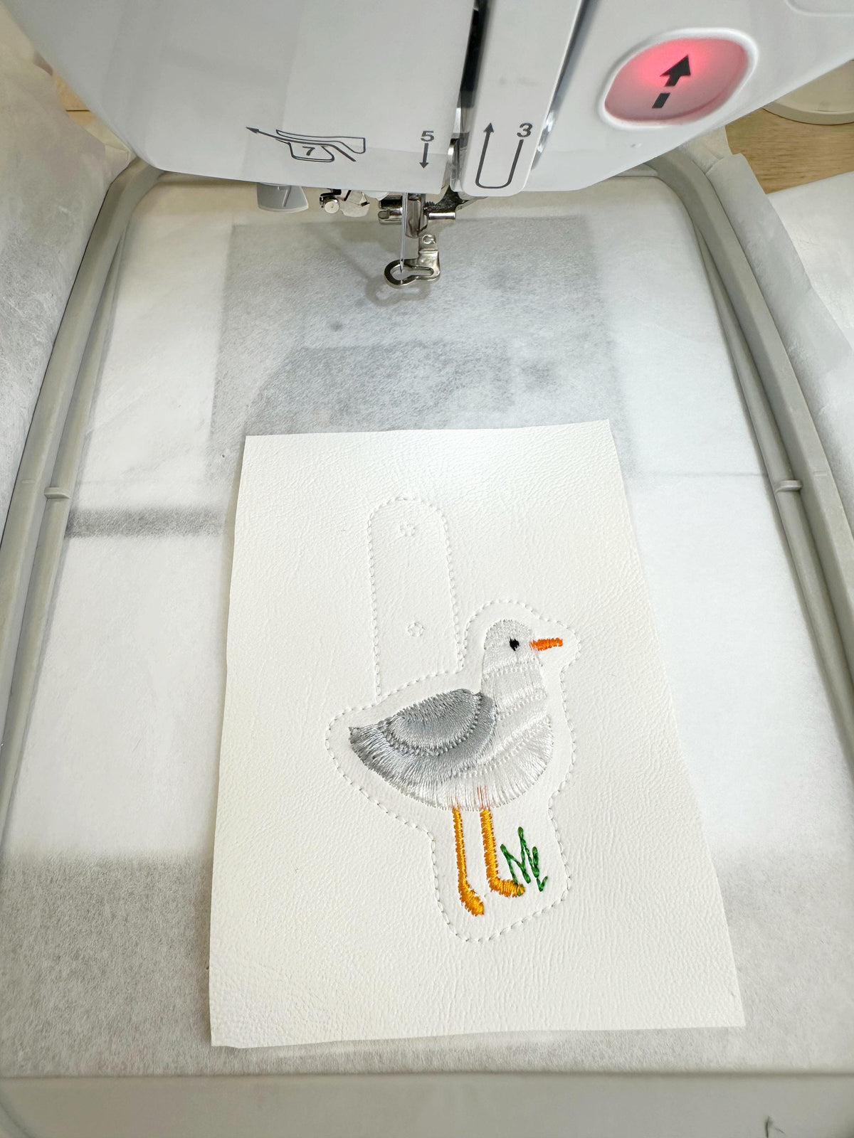 Fringed Seagull Keychain