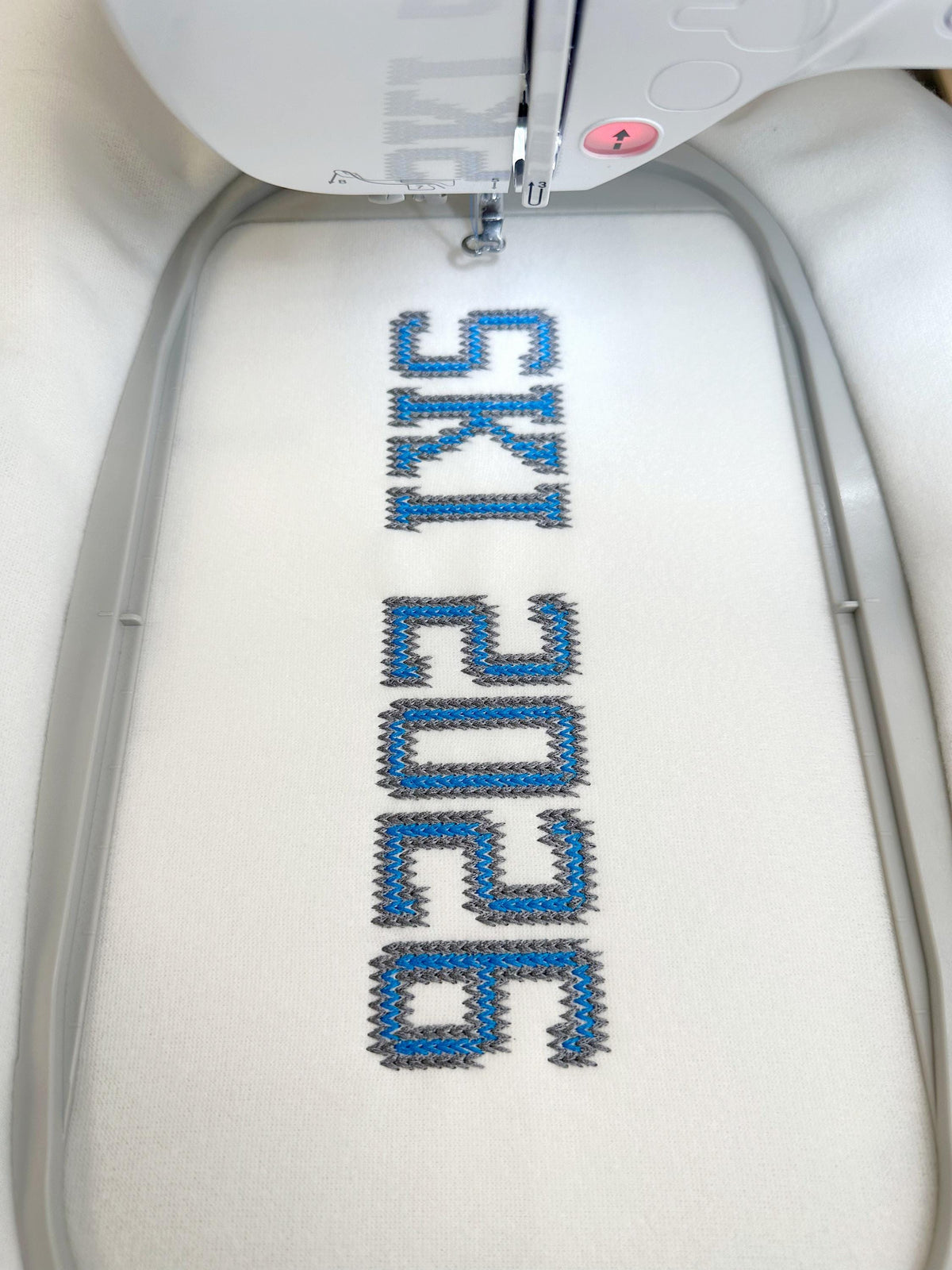 Varsity Knit Stitch Font – machine embroidery font by Artapli, photo 3