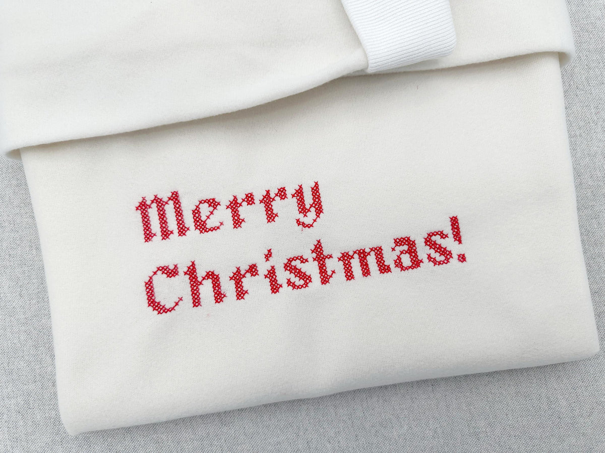 Old English Cross Stitch Font – machine embroidery font by Artapli, photo 8