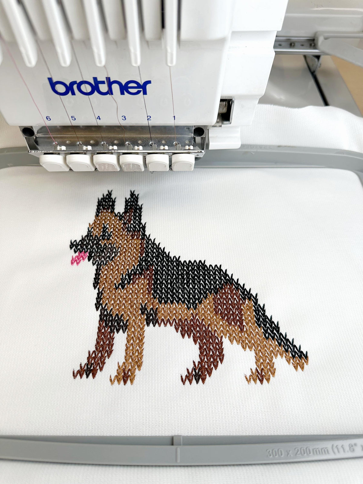 German Shepherd Knit Stitch – machine embroidery design by Artapli, photo 4