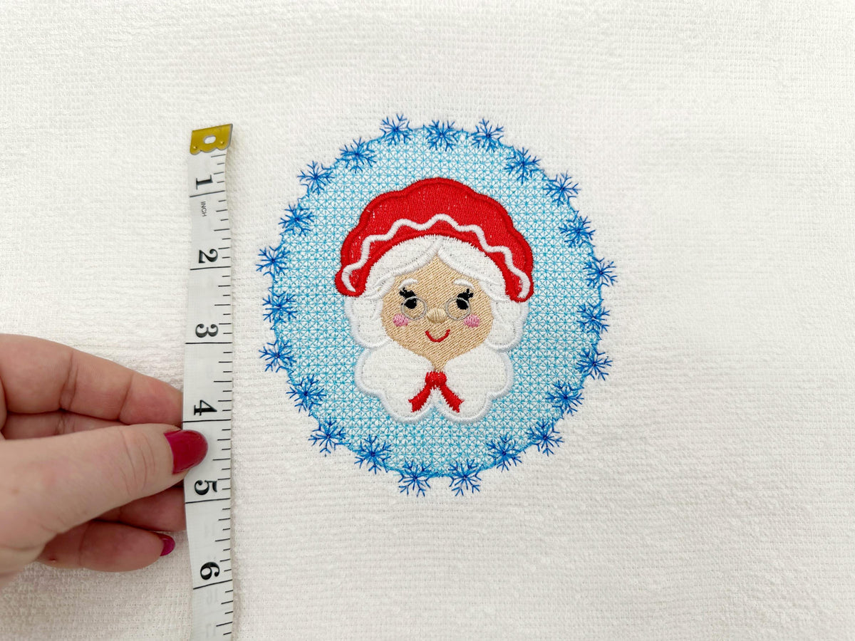Embossed Mrs Santa Claus – machine embroidery design by Artapli, photo 5