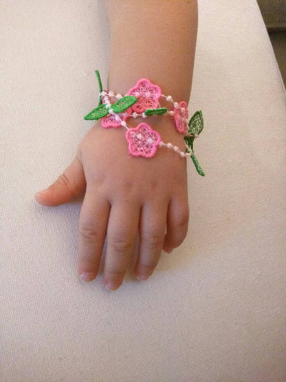 Baby Bracelet FS – Accessory machine embroidery design by Artapli
