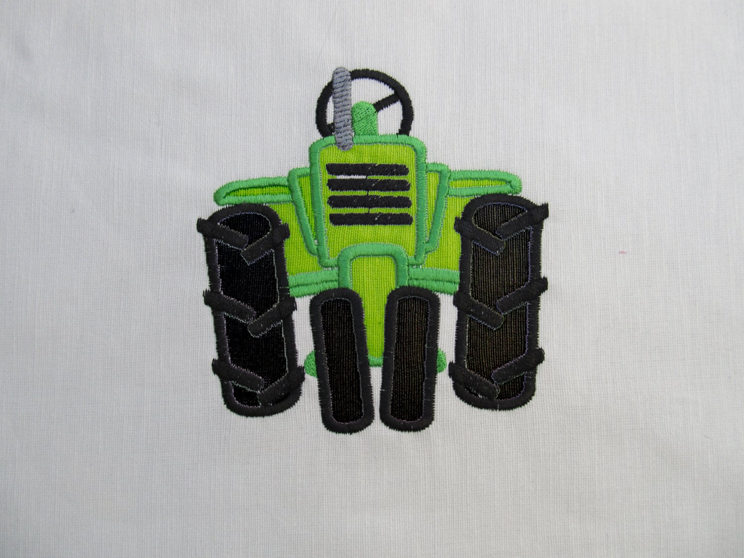 Tractor front embroidery applique design 