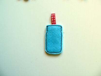 Horse head feltie mini machine embroidery designs felt outline keychain in the hoop