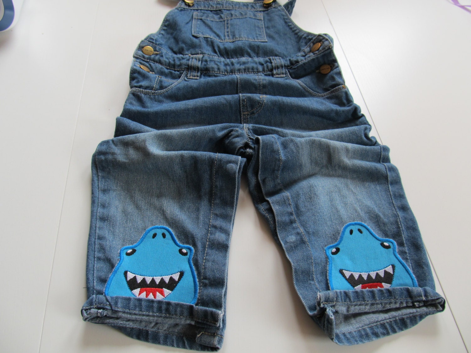 Walking loving shark awesome kids pants trousers bottom decoration machine embroidery applique designs ITH