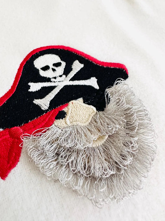 Fringed fluffy beard Pirate